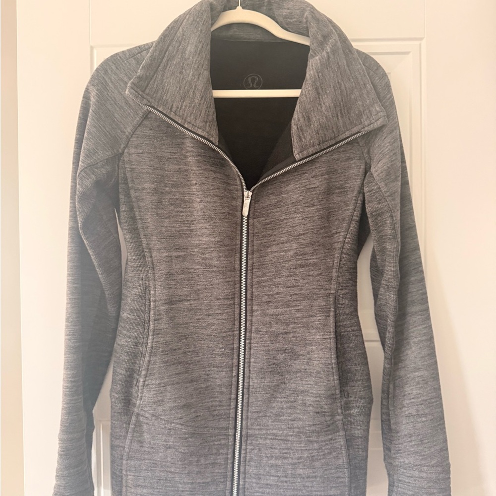 lululemon athletica Women's Heathered Gray Utility Jacket